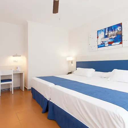Playa ホテル 4*